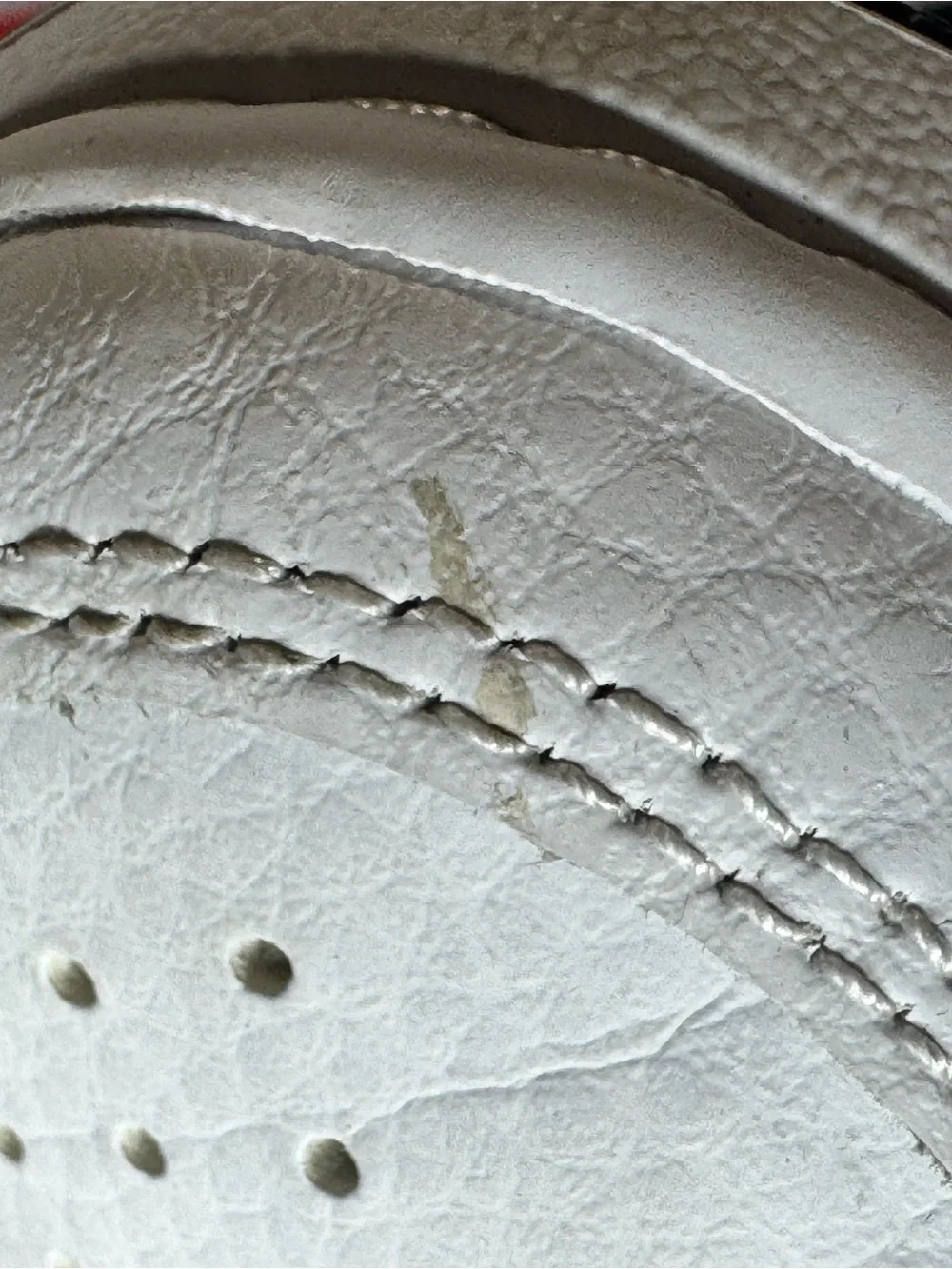 Nike White and Pink Kids Low-Top Sneakers